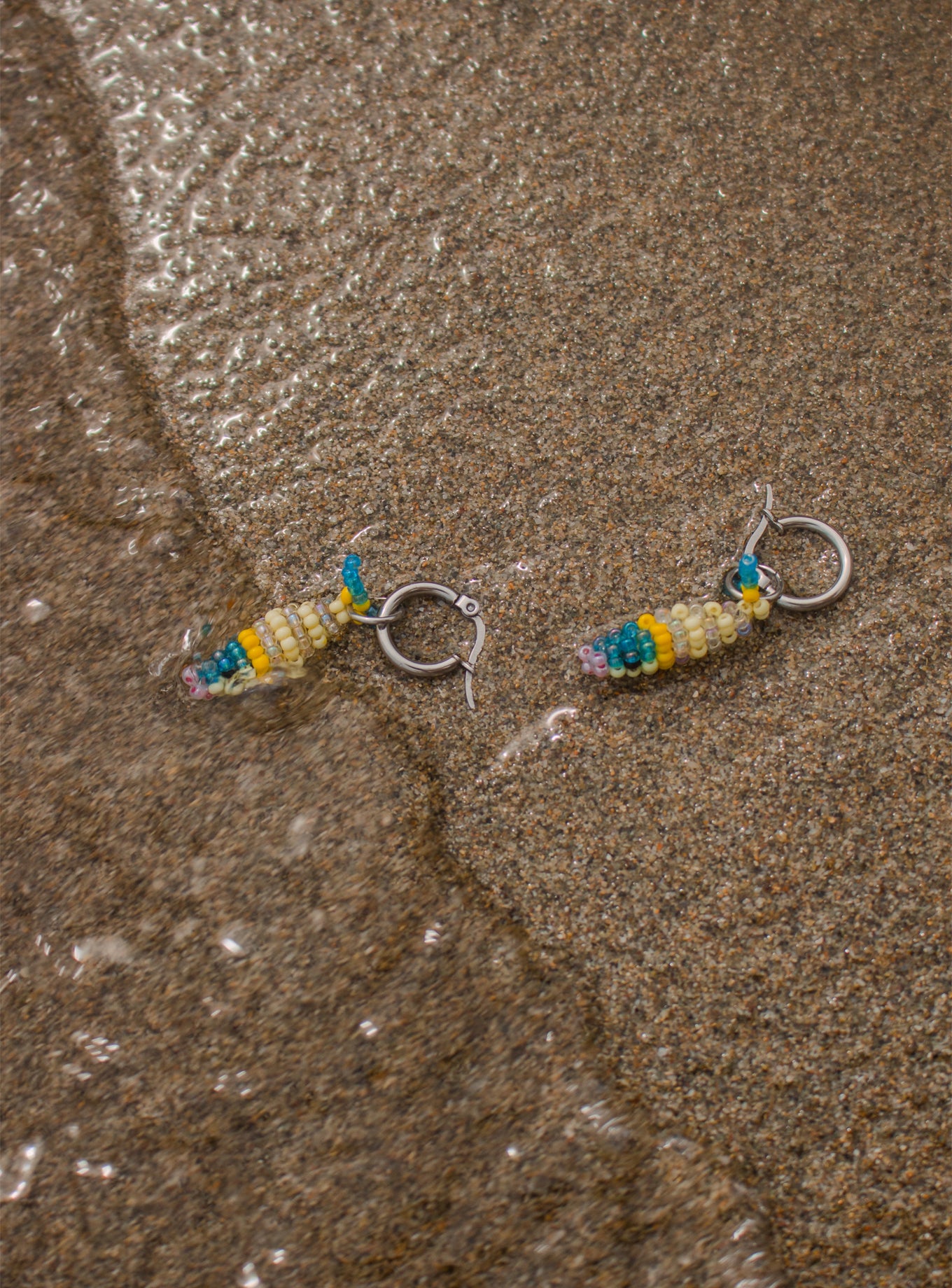collares de mostacilla, collar de mostacilla, collares de mujer, collar de mujer, mostacilla, bisutería, collares de acero mujer, Cold Crafts, collares para mujer, collares exclusivos, accesorios para mujer, collares artesanales, collares personalizados, collares hechos a mano, collares de moda femeninos, collares elegantes, collares regalo, collares artesanales, chokers para mujer, cadenas para mujer, pulseras, aretes, anillos, tobilleras, envío gratis, multicharms, charms, PLA