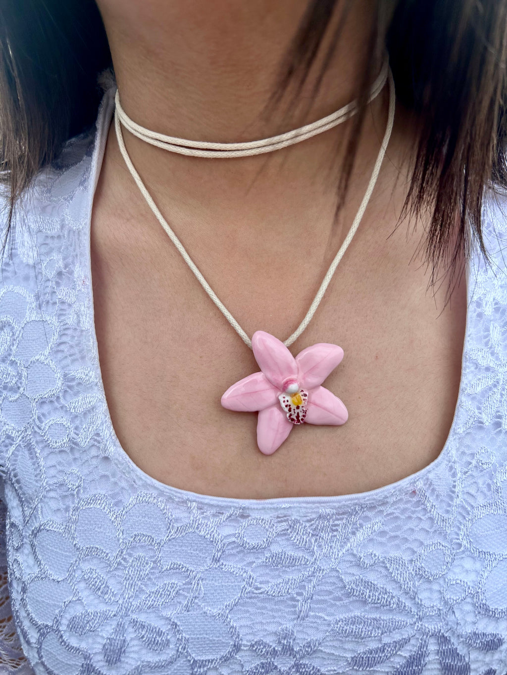 Collar Orquídea Rosada