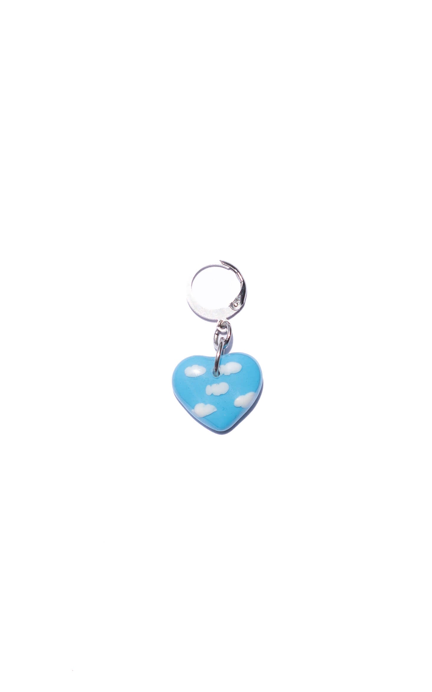 Solitario Corazón Nubes