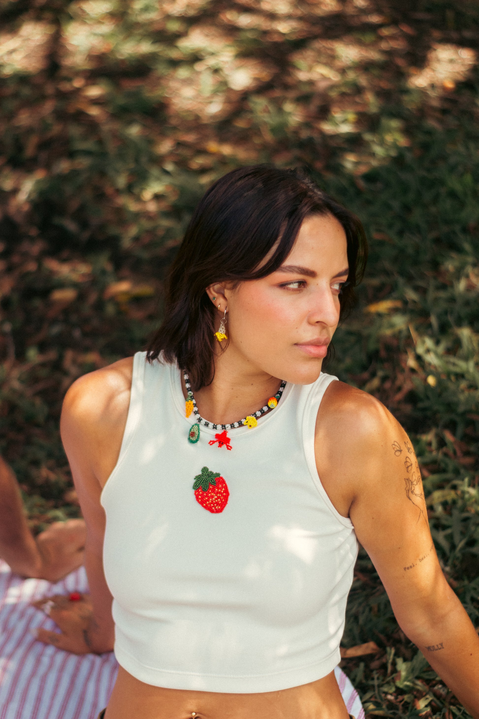 Collar Fresh Love Blanco y Negro