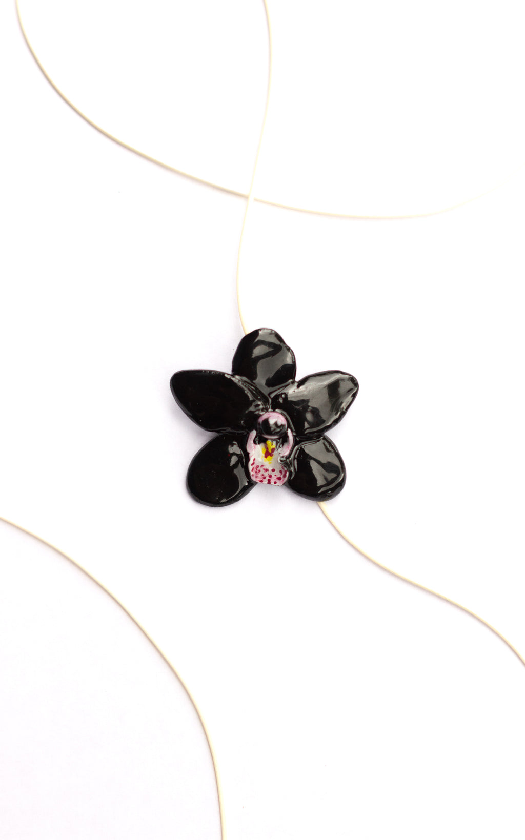 Collar Orquídea Negra