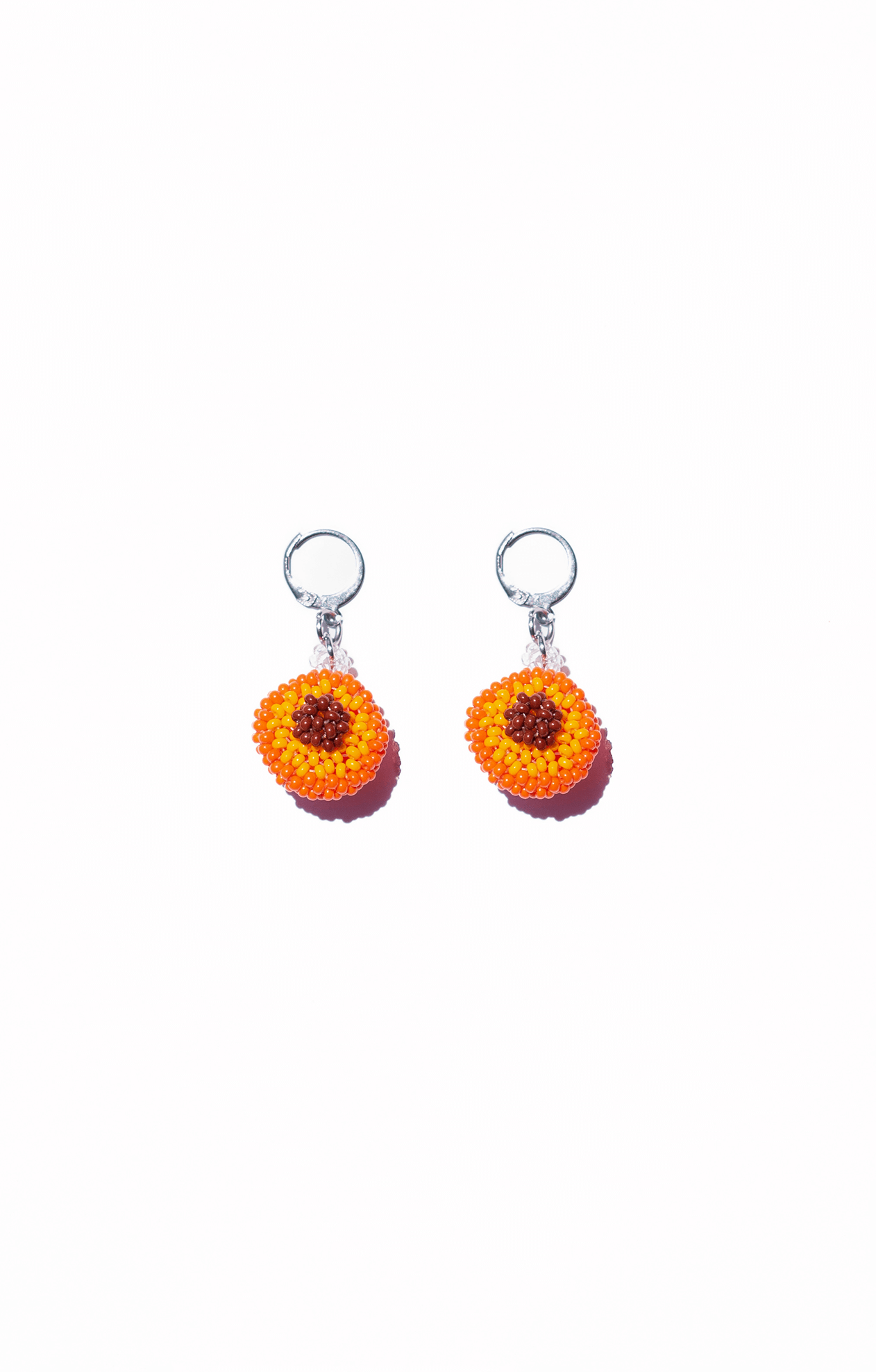 Aretes tipo candonga Chontaduro